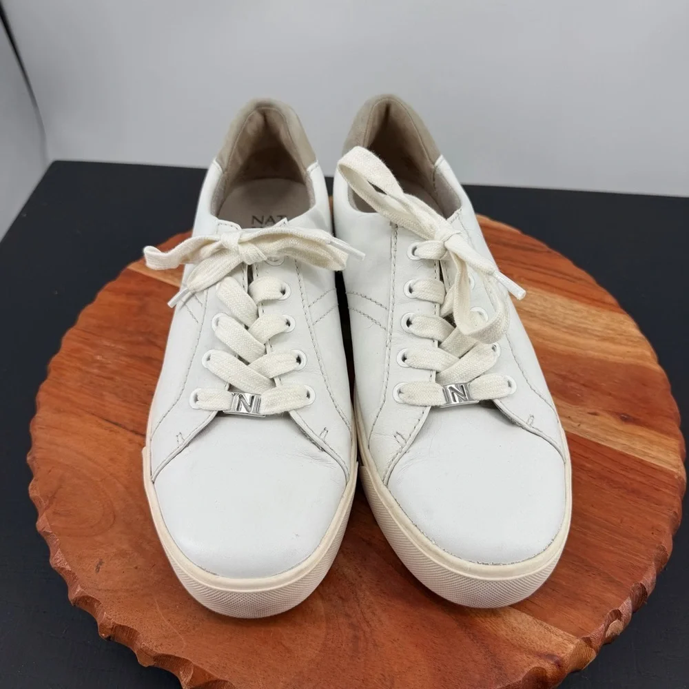 Naturalizer‎ Astara Sneakers white leather lace up 9.5W